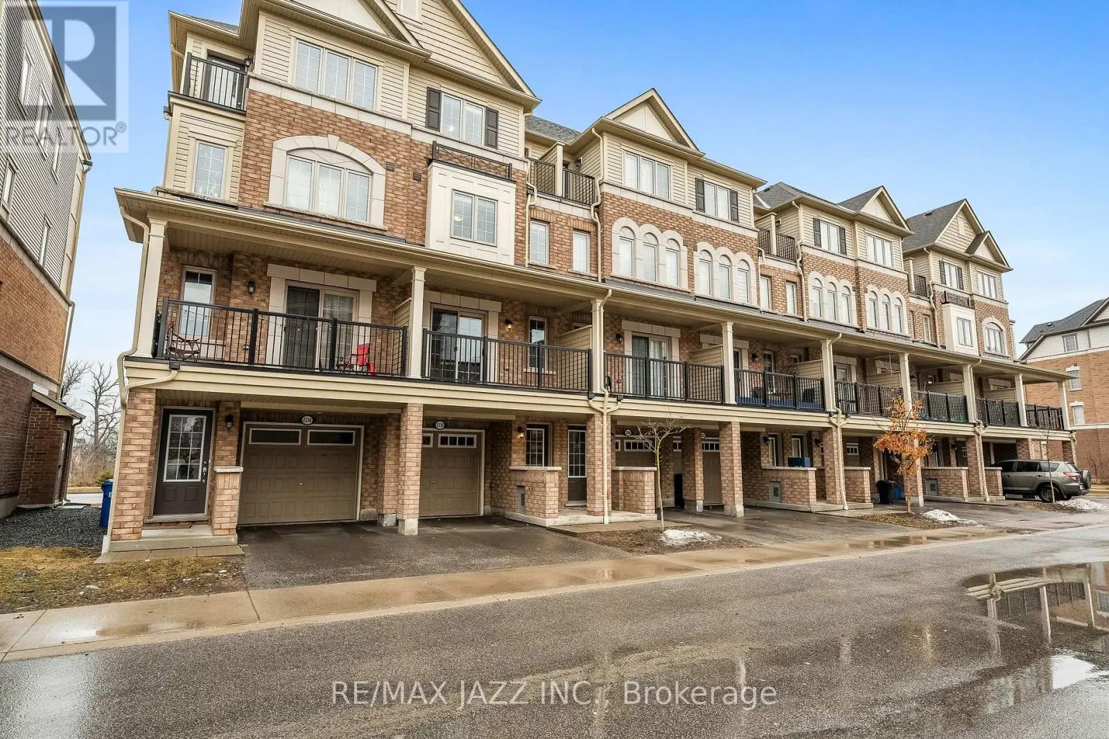 331 - 2338 Chevron Prince Path, Oshawa, Ontario  L1L 0K8 - Photo 2 - E12070027