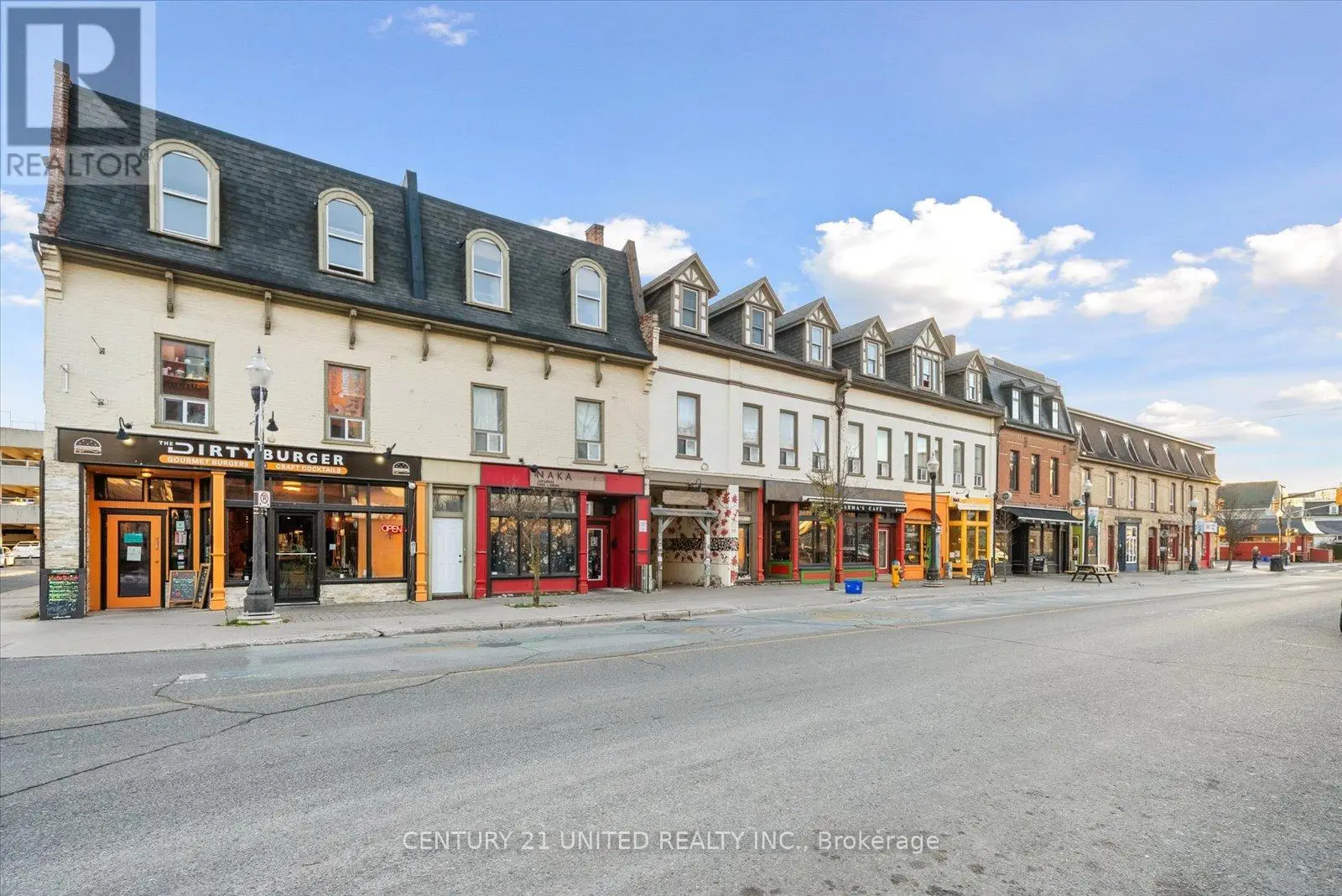 221 Hunter Street W, Peterborough Central, Ontario  K9H 2L1 - Photo 2 - X12070148