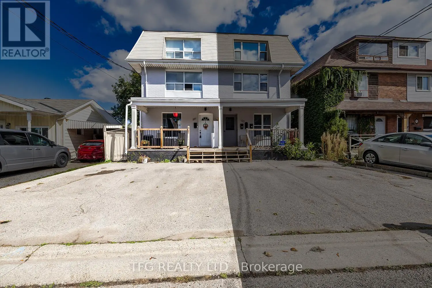 285 Jarvis Street, Oshawa, Ontario  L1G 5K8 - Photo 2 - E12071368