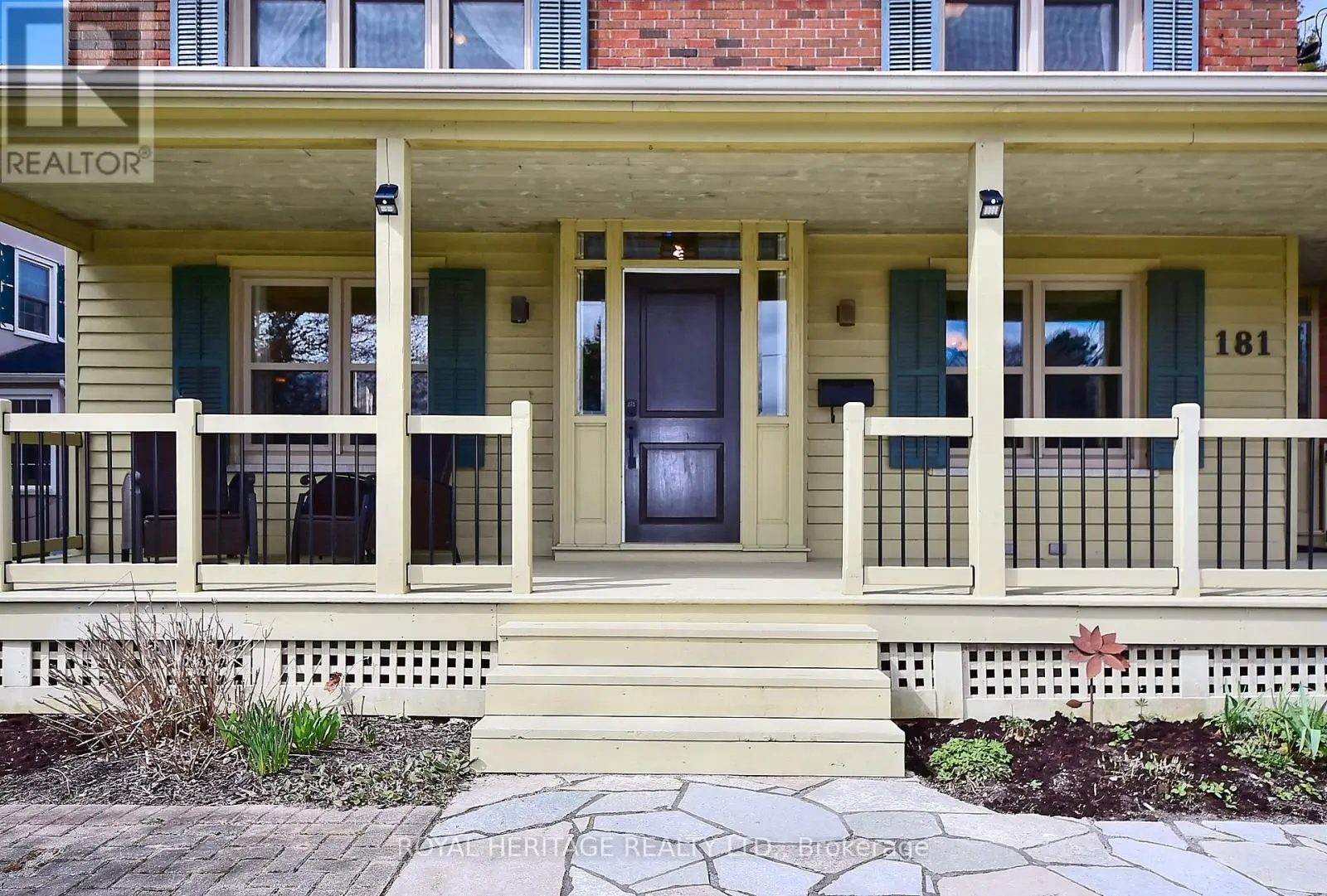 181 Abbott Boulevard, Cobourg, Ontario  K9A 4E8 - Photo 2 - X12004316