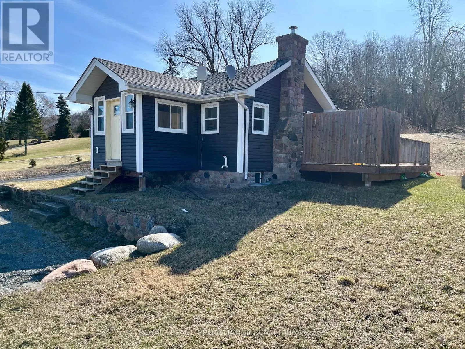 2237 County Rd 3, Prince Edward County, Ontario  K0K 1L0 - Photo 1 - X11945132