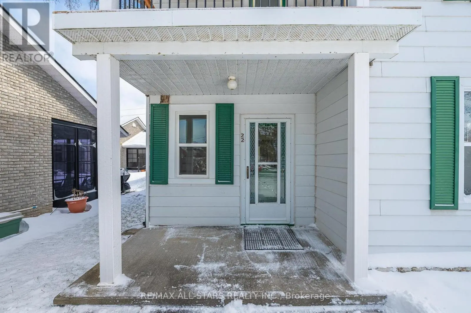 22 Sherwood Street, Kawartha Lakes, Ontario  K0M 1A0 - Photo 2 - X12072261