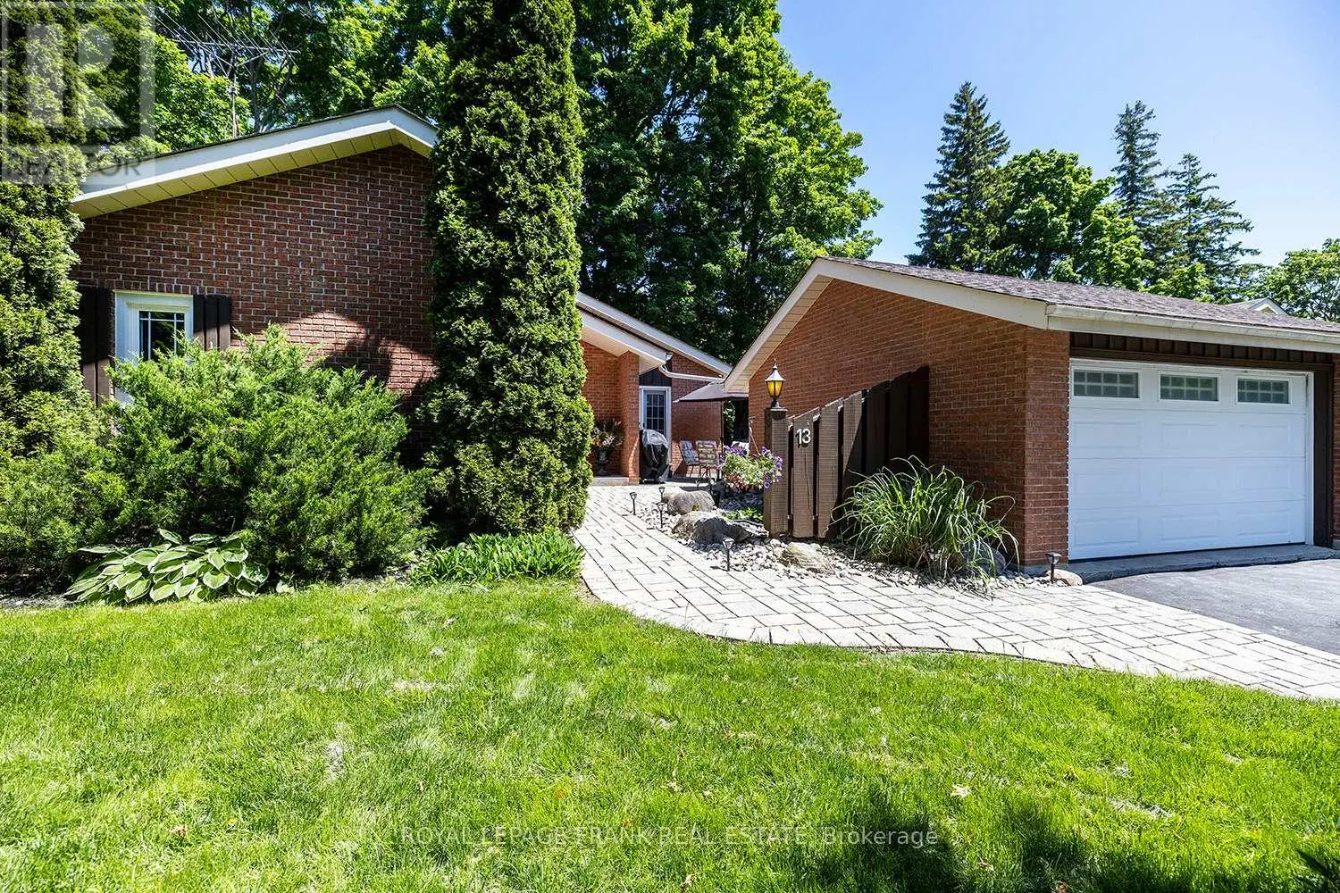 13 COUNTRY LANE, Brock, Ontario