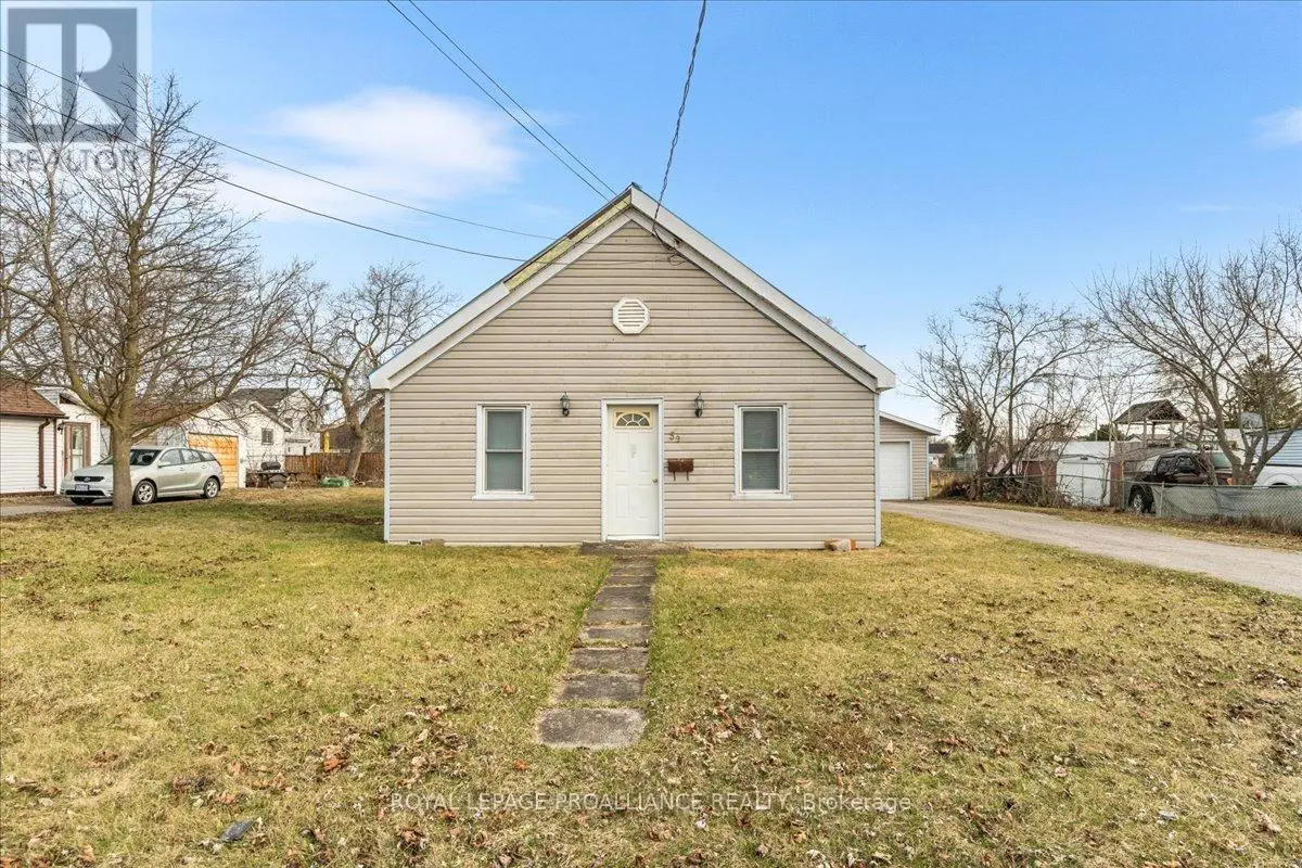 59 Byron Street, Belleville, Ontario  K8N 2W4 - Photo 2 - X12073064