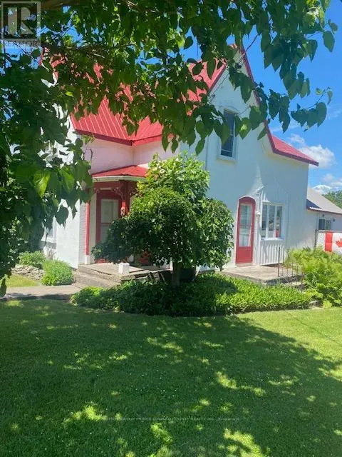 1724b County Road 10 Road, Prince Edward County, Ontario  K0K 1P0 - Photo 1 - X12073790