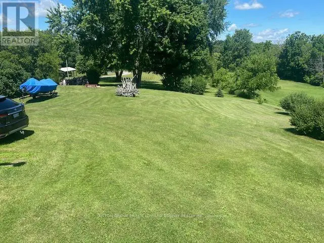 1724b County Road 10 Road, Prince Edward County, Ontario  K0K 1P0 - Photo 2 - X12073790