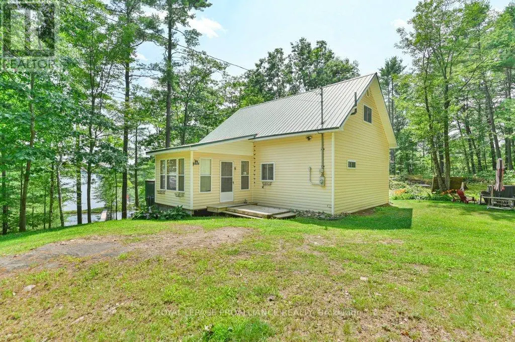 184d Pearson Pond Road, Addington Highlands, Ontario  K0H 1K0 - Photo 1 - X12072479