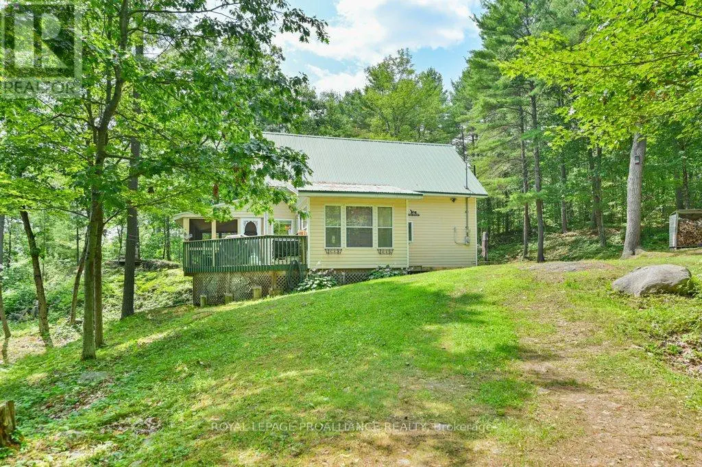 184d Pearson Pond Road, Addington Highlands, Ontario  K0H 1K0 - Photo 3 - X12072479