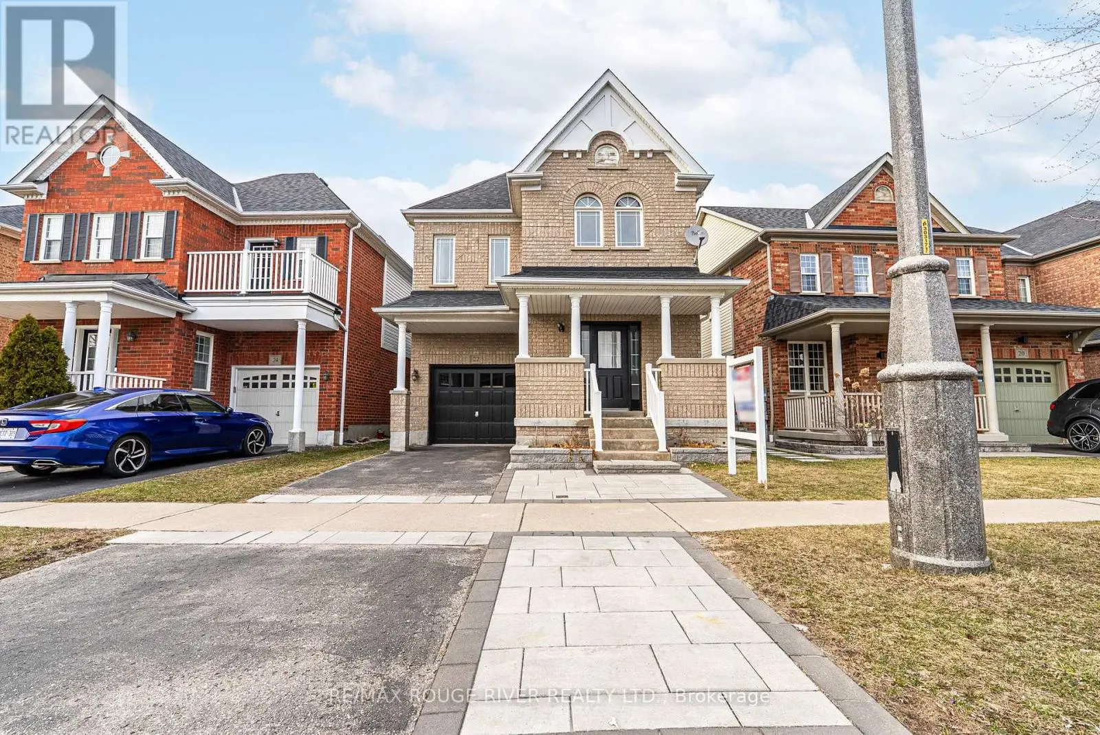 22 Thackery Drive, Ajax, Ontario  L1T 0B7 - Photo 1 - E12075098