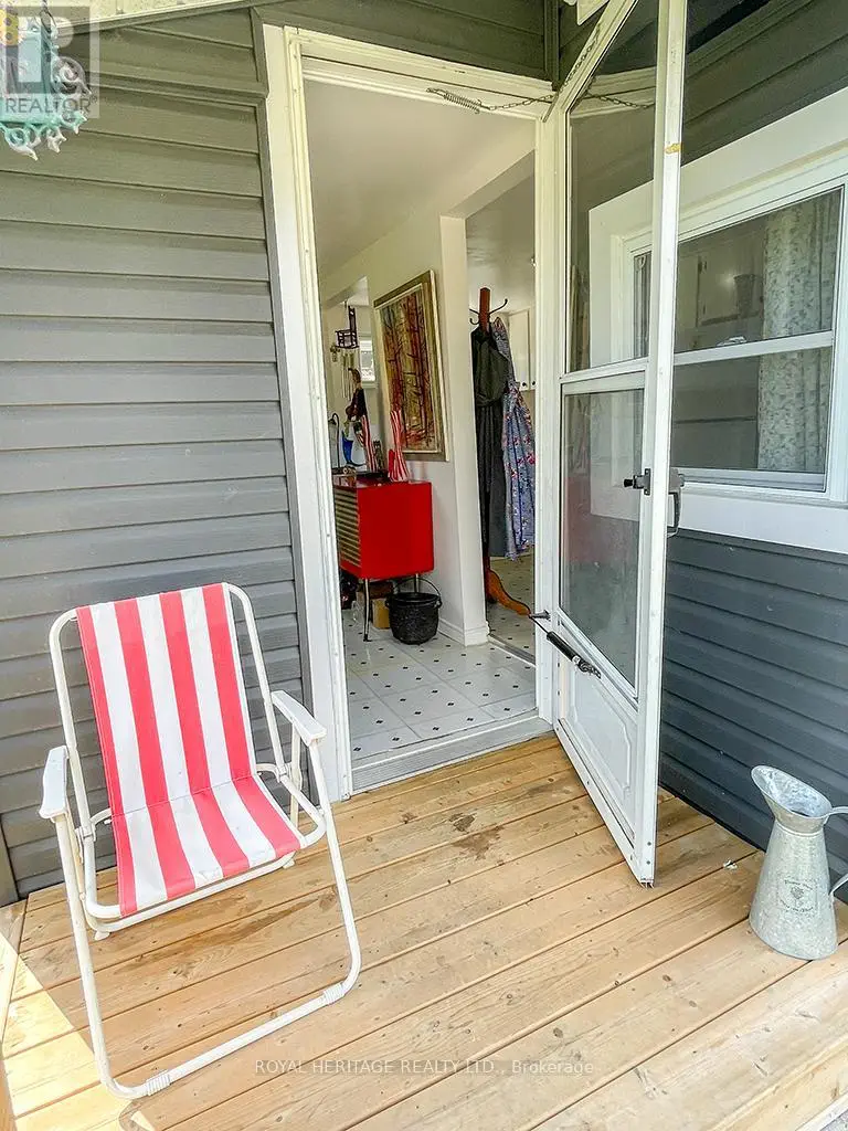 103 Second Street, Deseronto, Ontario  K0K 1X0 - Photo 3 - X12075141