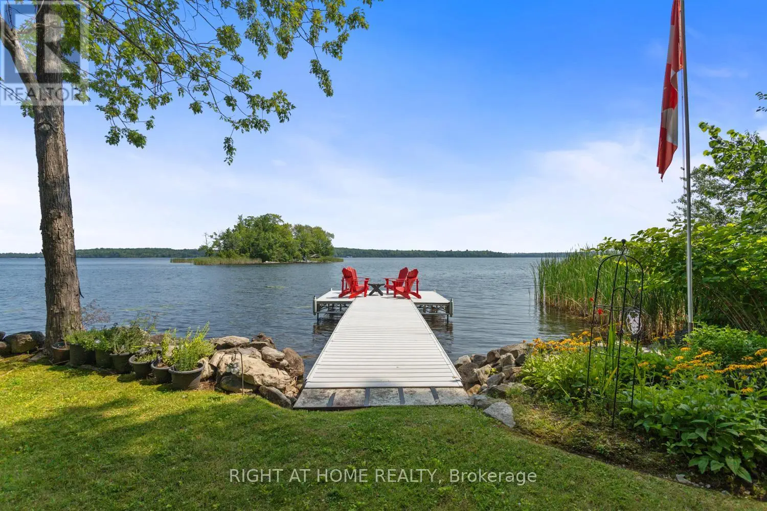 60 Mcgregor Drive, Kawartha Lakes, Ontario  K0M 1A0 - Photo 2 - X12076653