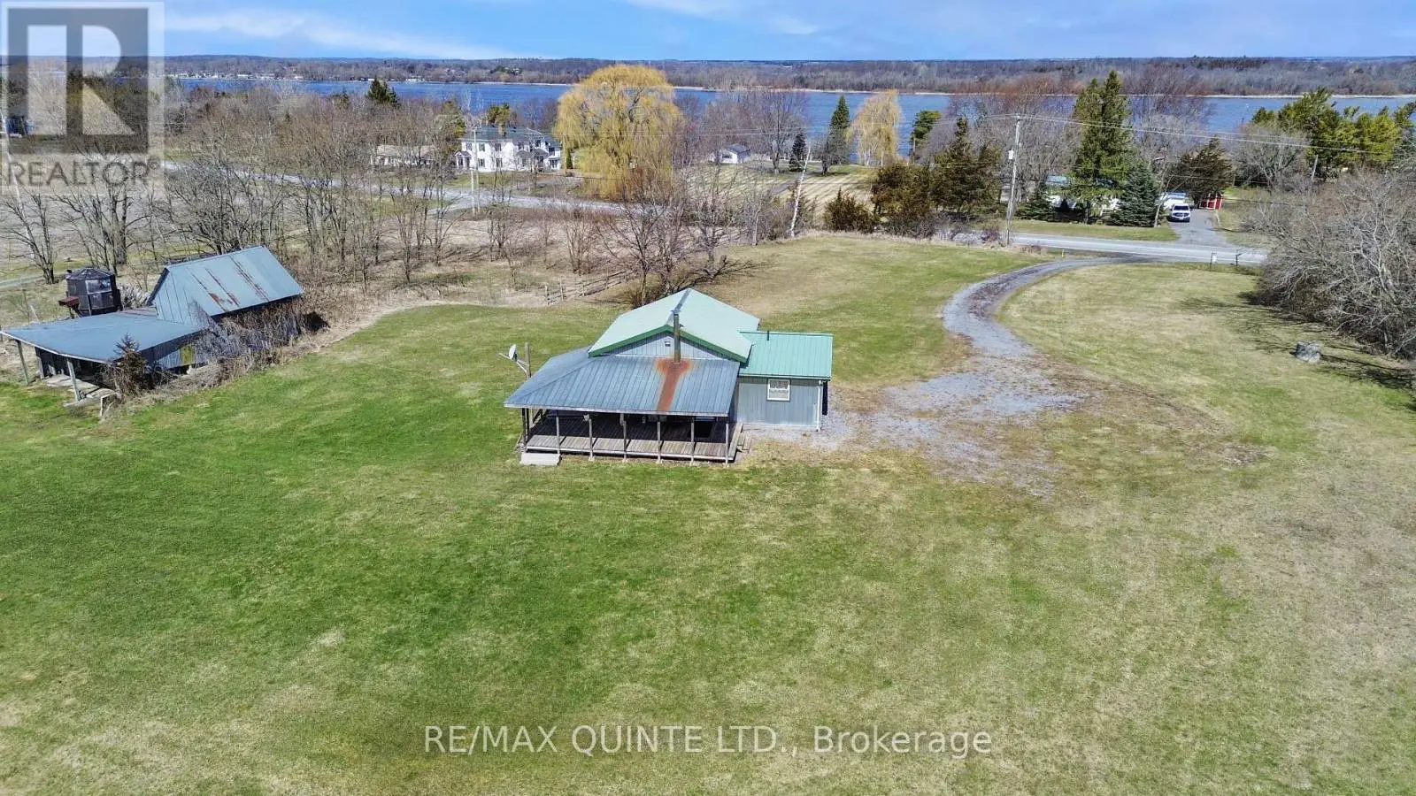 2878 County Road 15, Prince Edward County, Ontario  K0K 2T0 - Photo 2 - X12076716
