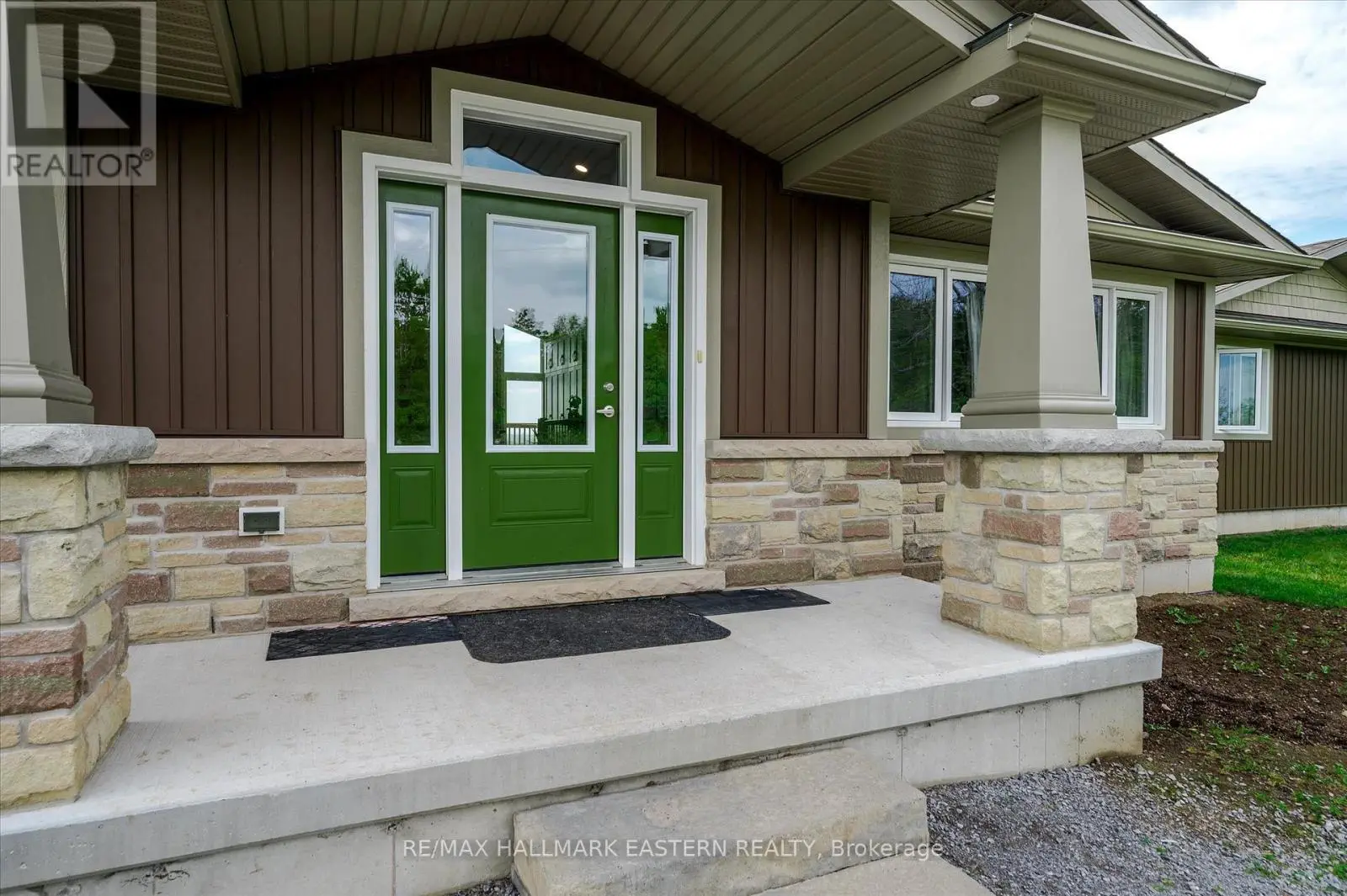 862 Doris Drive, Otonabee-South Monaghan, Ontario  K0L 1B0 - Photo 3 - X11999602