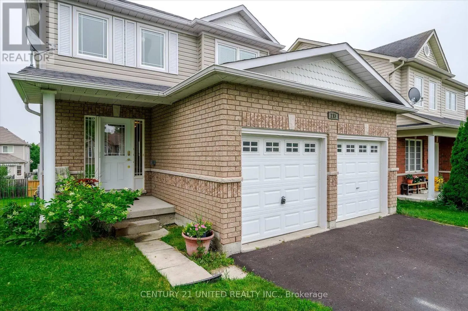 213 FARRIER CRESCENT, Peterborough North, Ontario