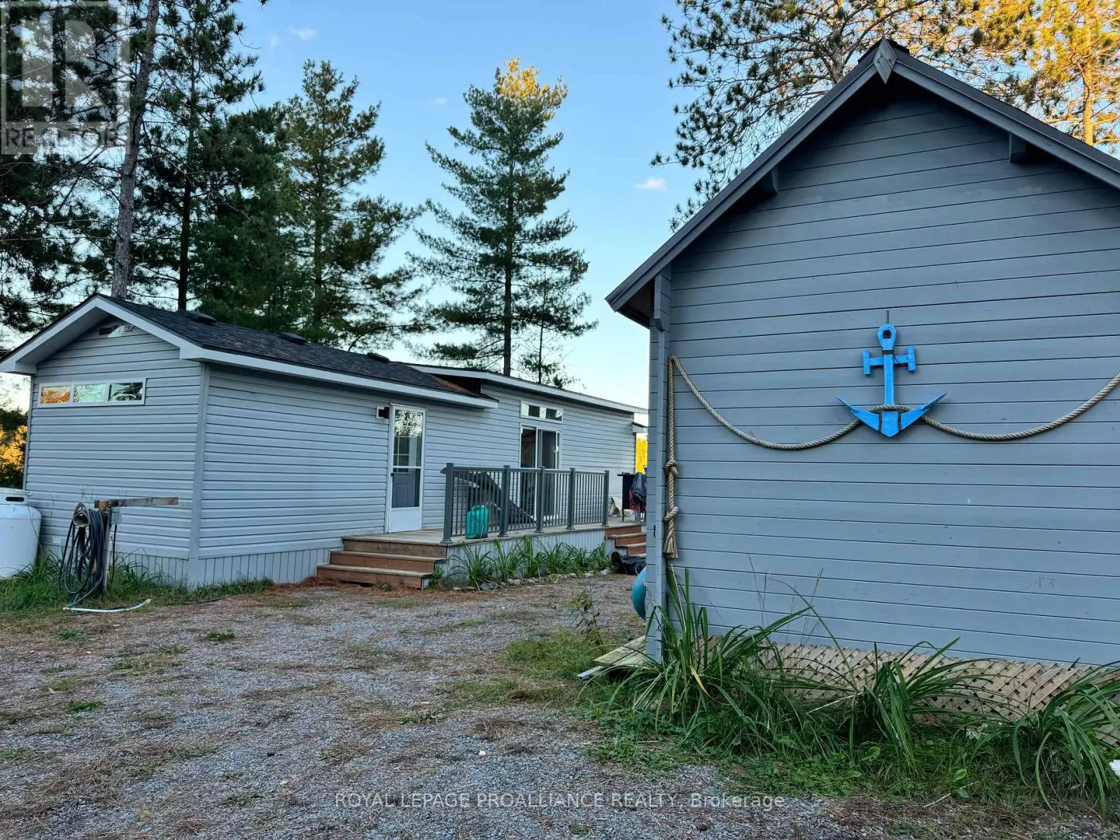240 Pinewood Park Road, Whitewater Region, Ontario  K0J 1Y0 - Photo 1 - X12077676