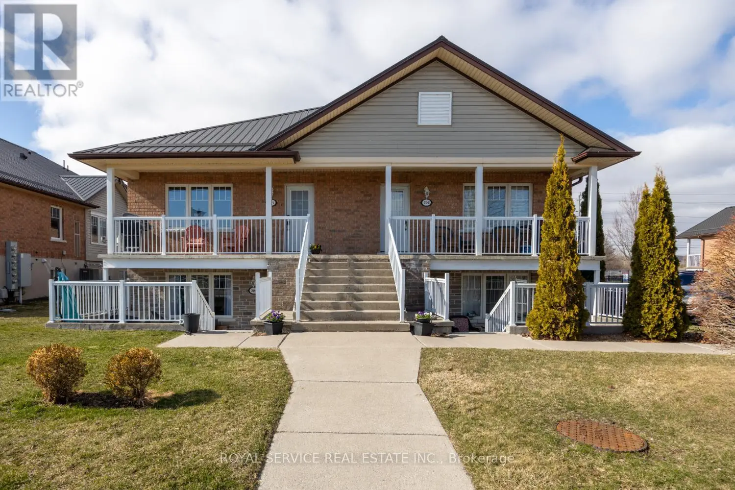 301 - 235 Ruttan Terrace, Cobourg, Ontario  K9A 5X6 - Photo 1 - X12078438