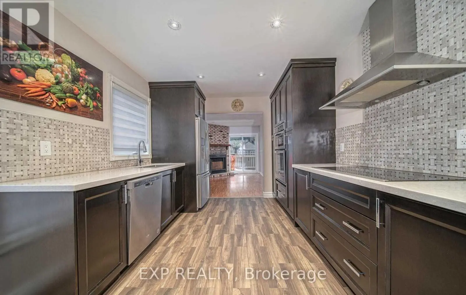 Upper - 8 Cluett Drive, Ajax, Ontario  L1S 6Z6 - Photo 3 - E12076450