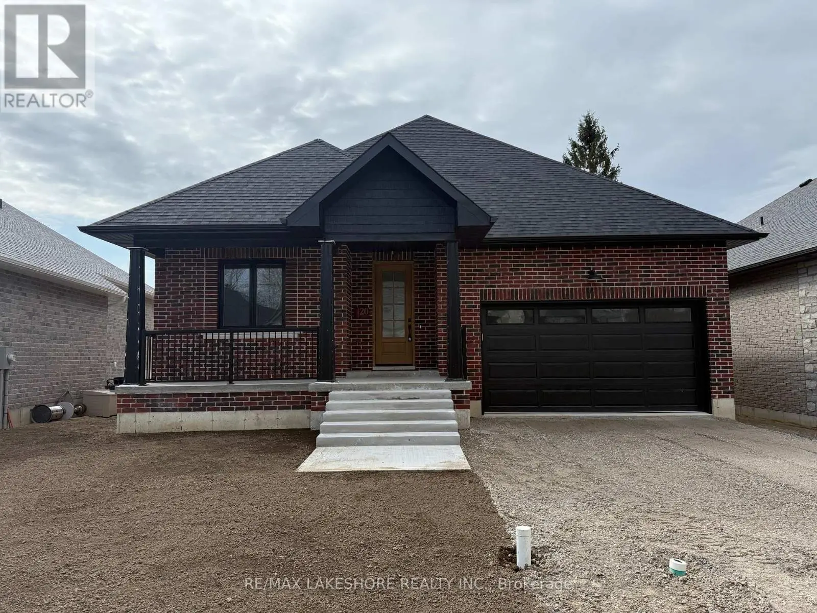 20-1000 D'arcy Street, Cobourg, Ontario  K9A 4B6 - Photo 2 - X12059859