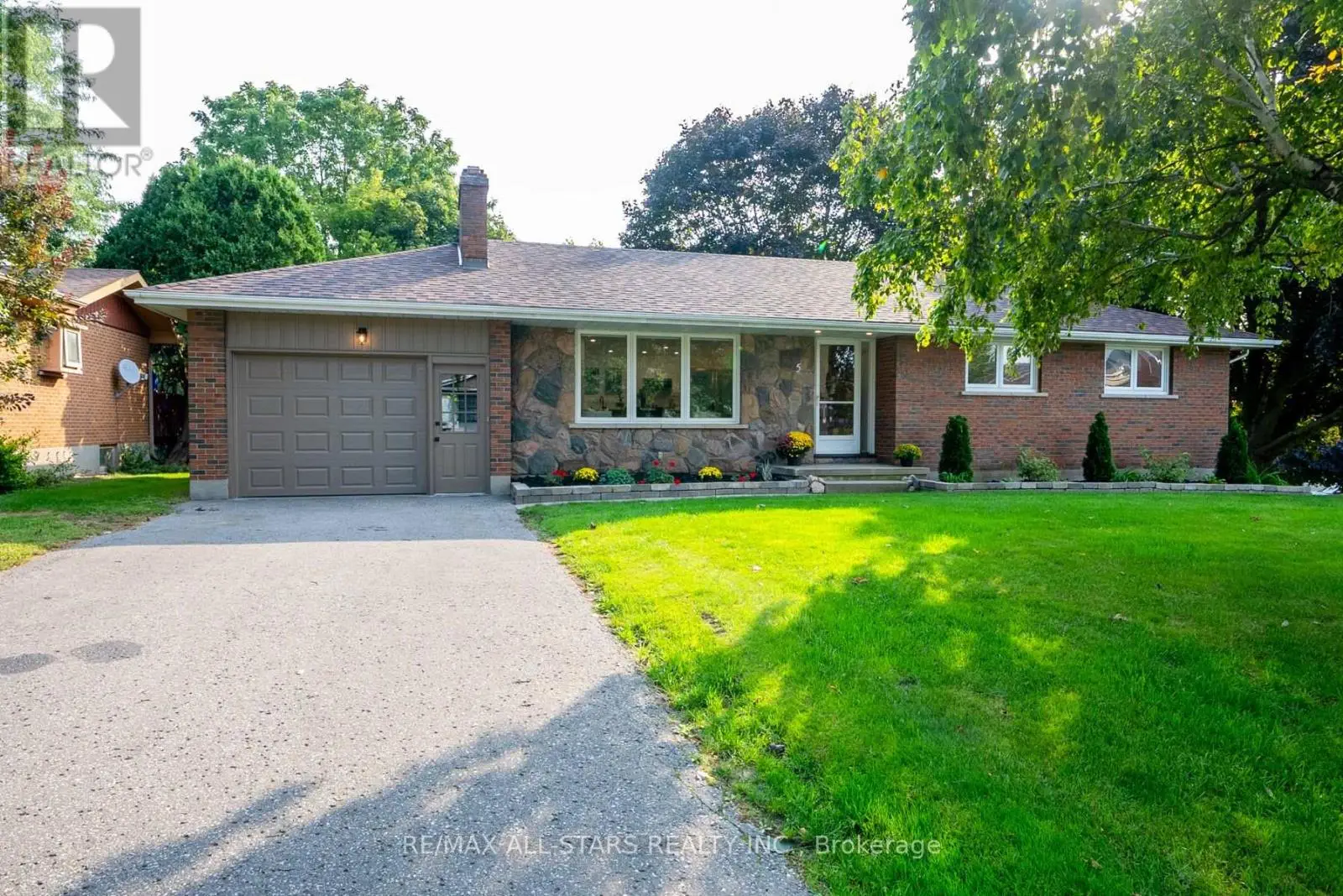 5 Ottawa Street, Scugog, Ontario  L9L 1K3 - Photo 1 - E12081171