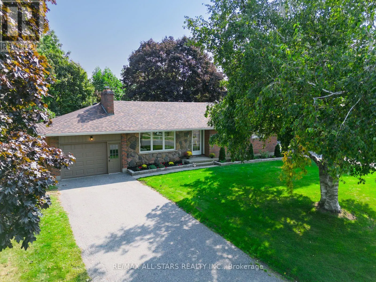 5 Ottawa Street, Scugog, Ontario  L9L 1K3 - Photo 3 - E12081171