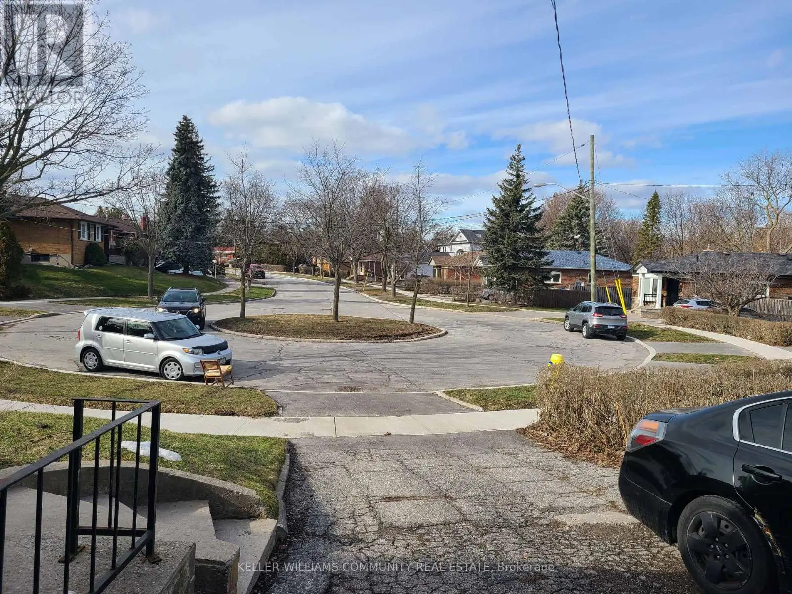 16 Rintella Court, Toronto, Ontario  M1P 3V5 - Photo 2 - E12081836