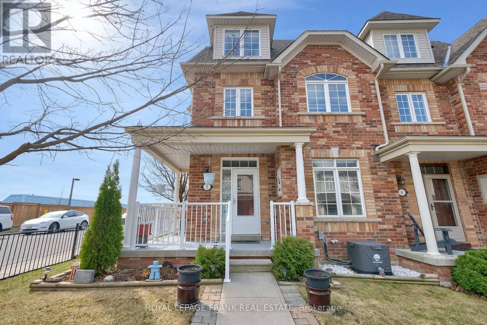 2 Yewtree Way, Whitby, Ontario  L1R 0E2 - Photo 3 - E12082984