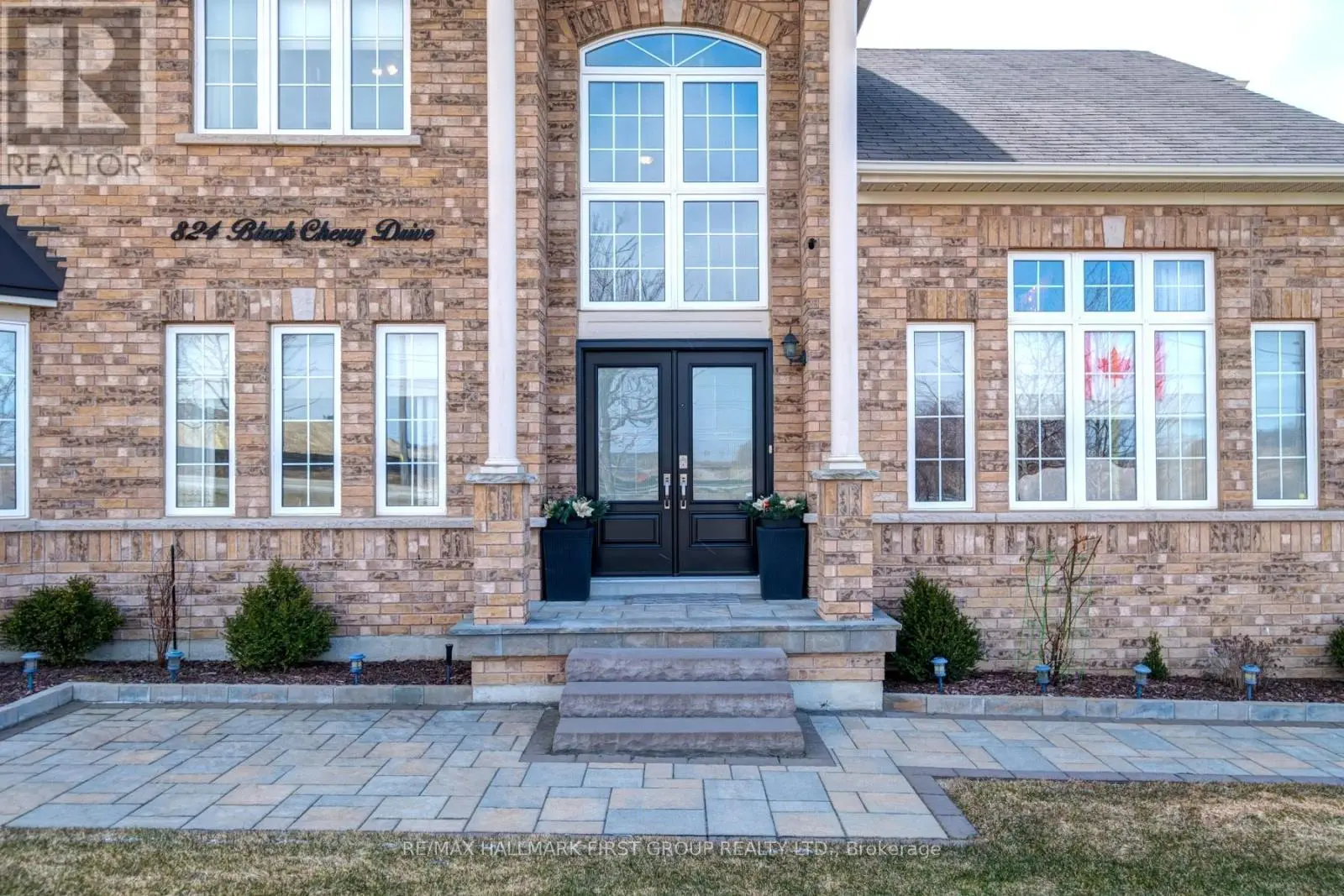824 Black Cherry Drive, Oshawa, Ontario  L1K 0P5 - Photo 2 - E12080754