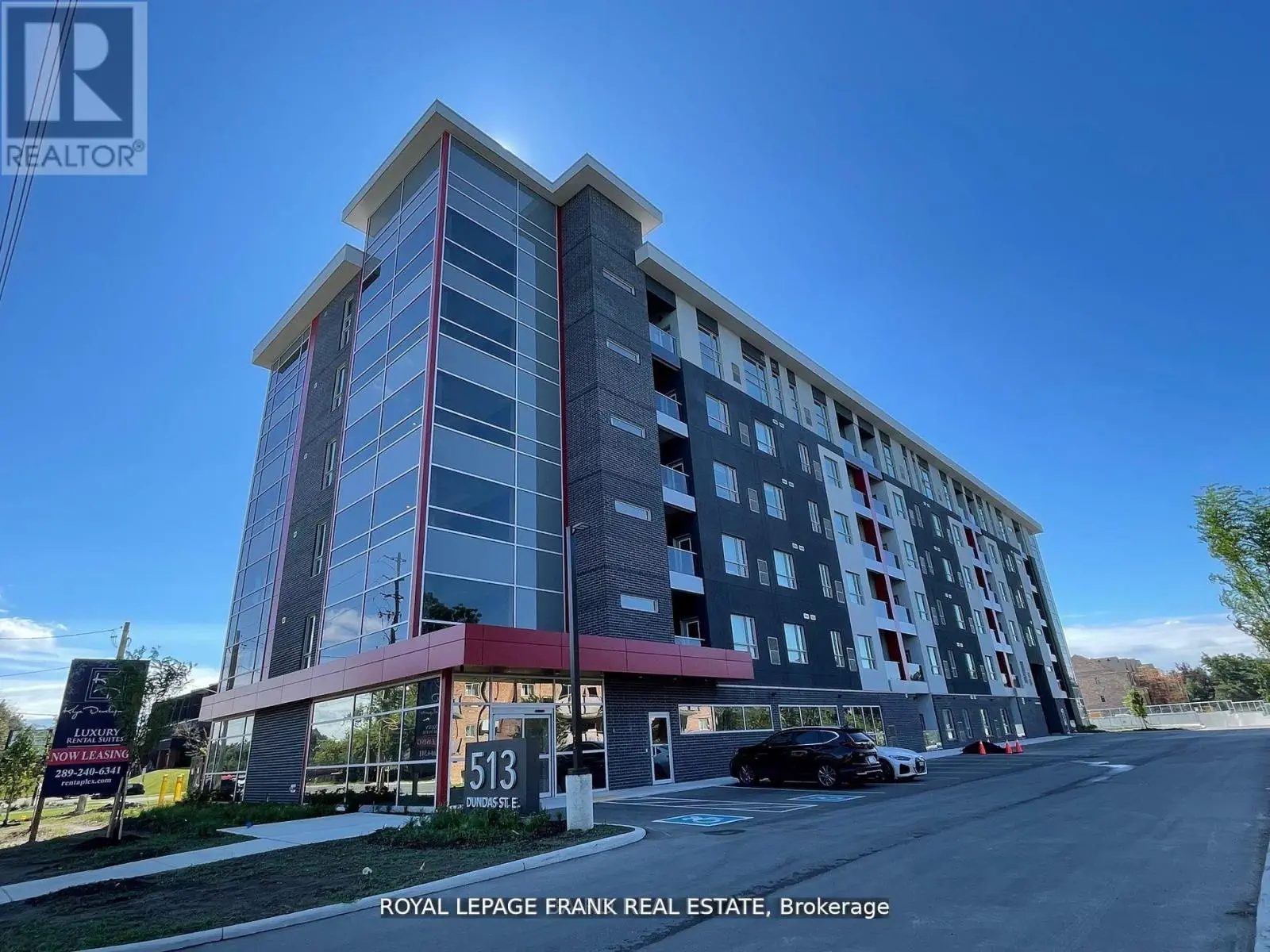 E2 - 513 DUNDAS STREET E, Whitby, Ontario