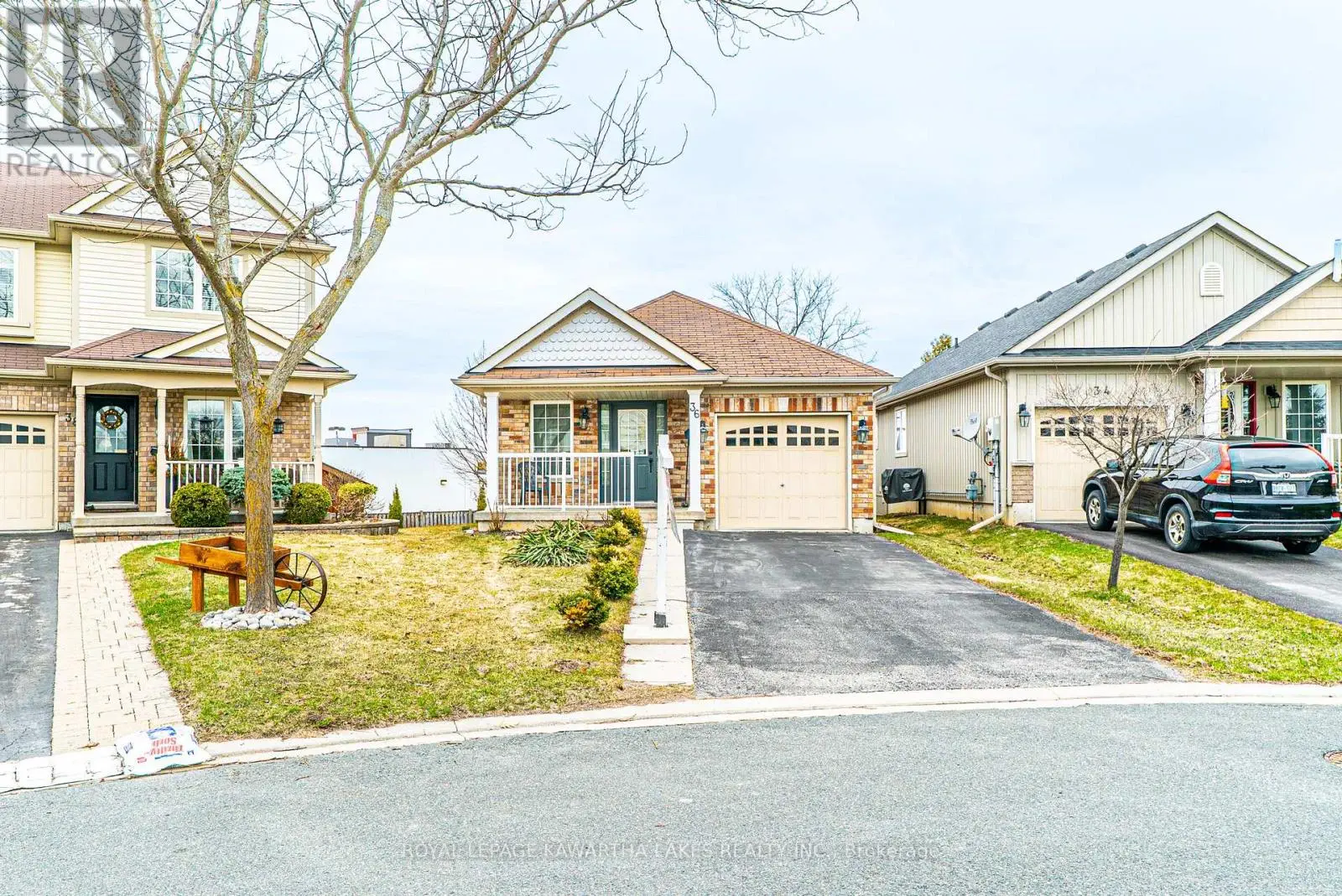 36 Fallingbrook Crescent, Kawartha Lakes, Ontario  K9V 0B3 - Photo 2 - X11970988