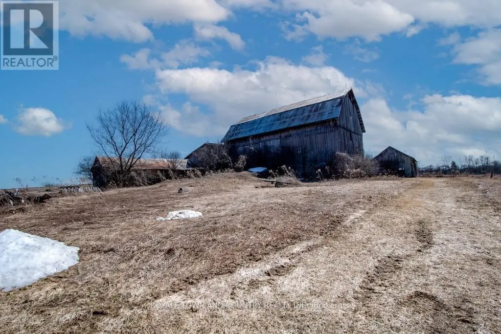652 River Road, Kawartha Lakes, Ontario  K9V 4R4 - Photo 3 - X12048003
