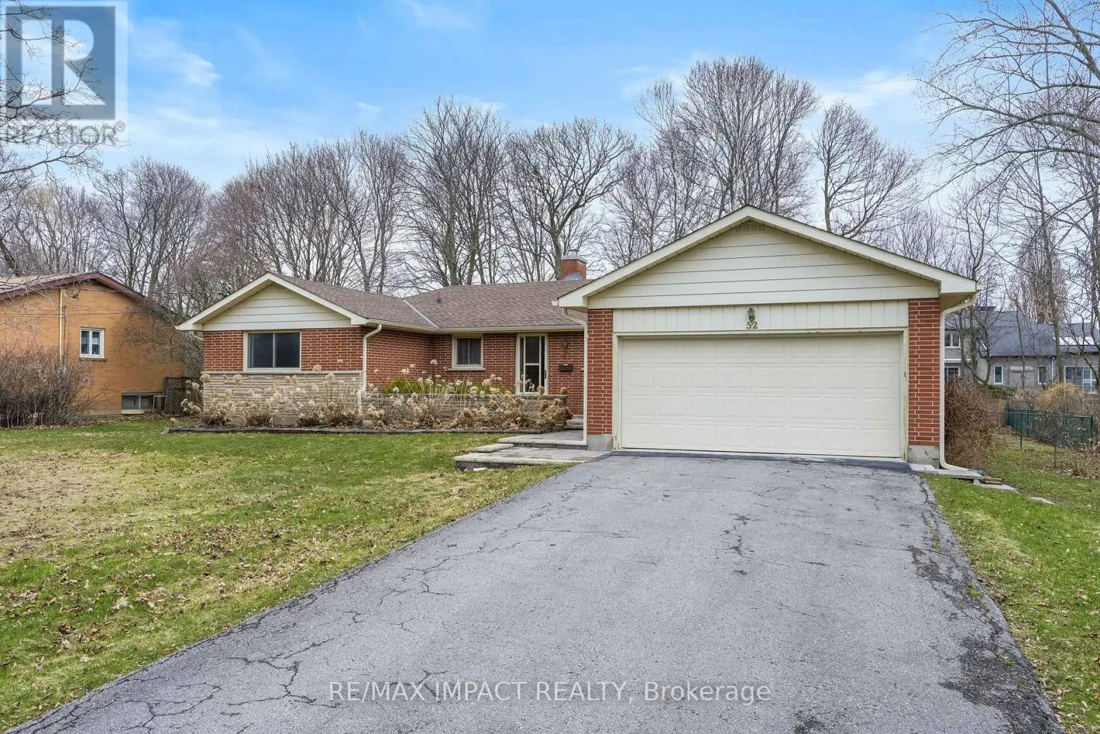 52 Hamilton Avenue, Cobourg, Ontario  K9A 1W1 - Photo 3 - X12085691