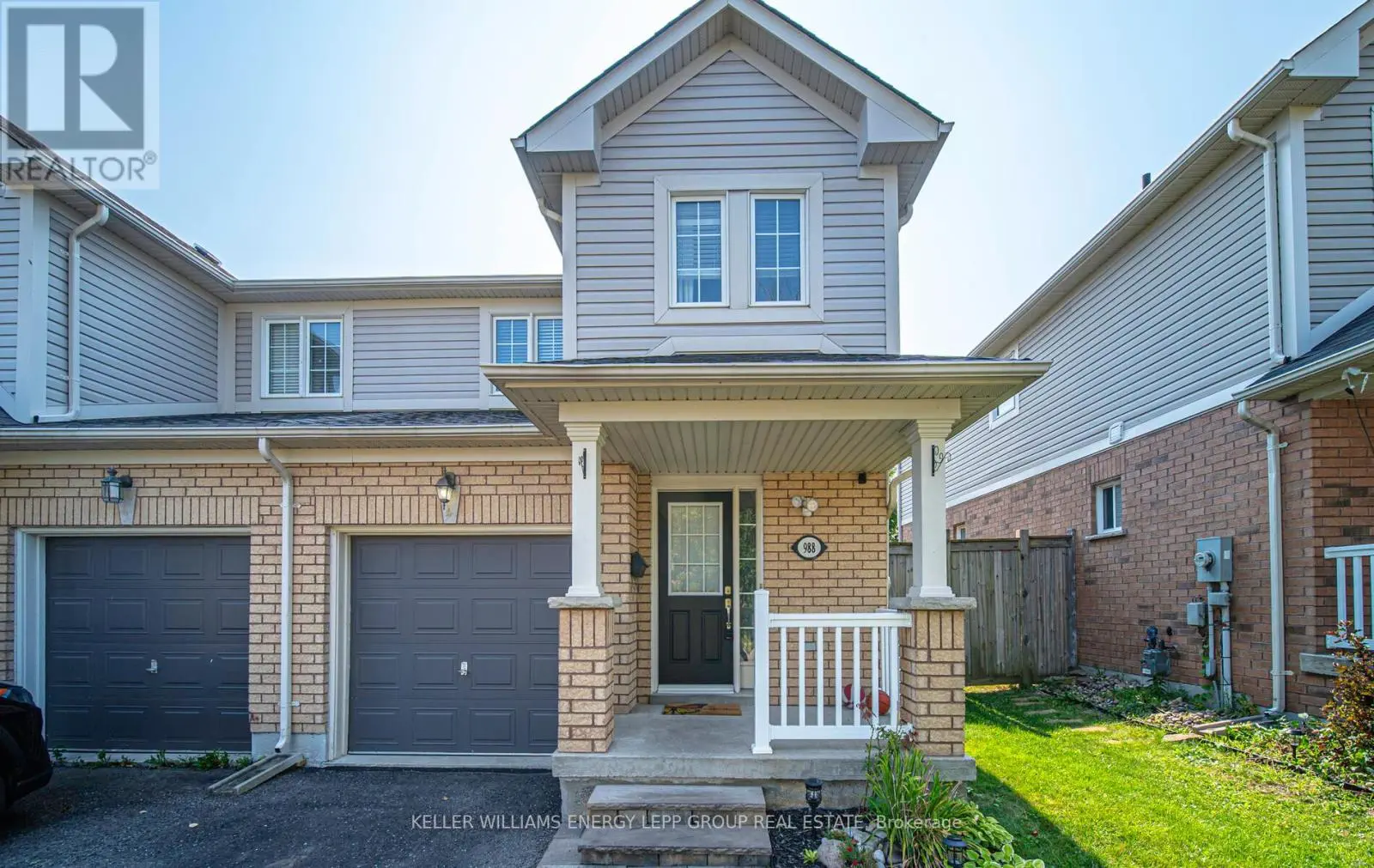 988 Southport Drive, Oshawa, Ontario  L1H 8A3 - Photo 2 - E12085871