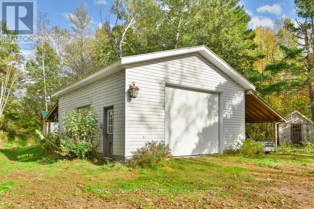 4388 Henderson Road, Frontenac, Ontario  K0H 1B0 - Photo 2 - X12086285