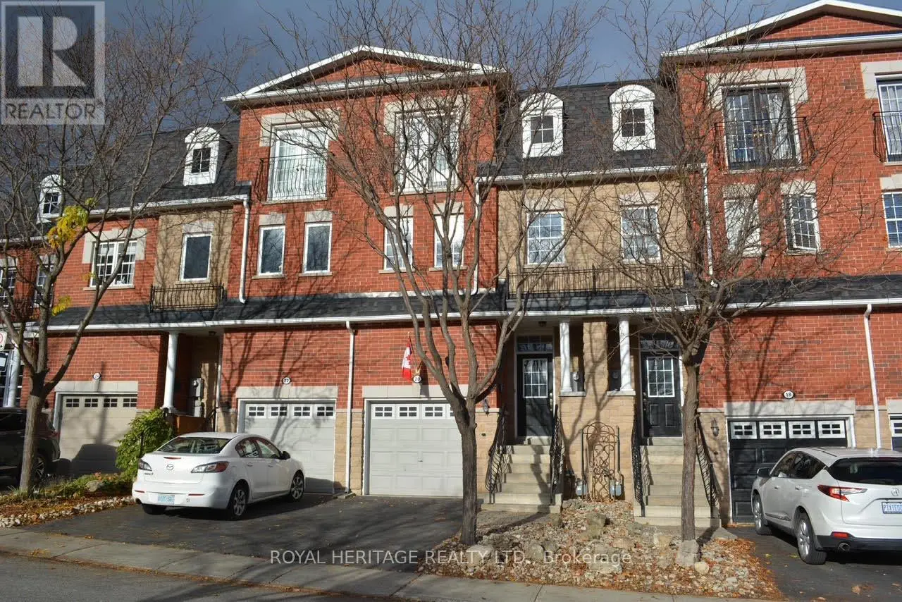 20 Wesleyan Street, Halton Hills, Ontario  L7G 2E1 - Photo 1 - W12087782