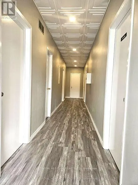 Unit 2b - 17 Queen Street, Cobourg, Ontario  K9A 1M8 - Photo 3 - X12087859