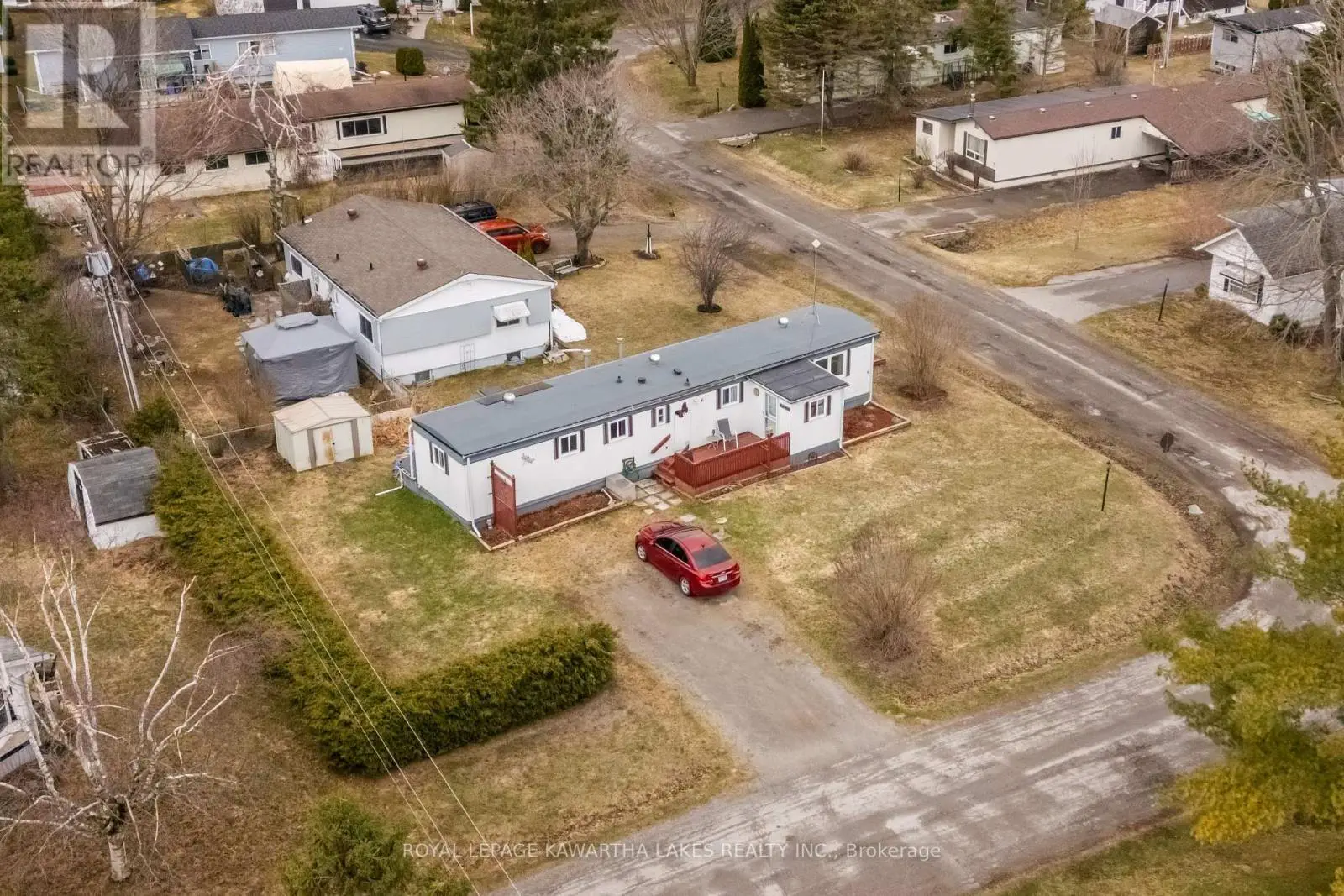 6 Ops Drive, Kawartha Lakes, Ontario  K9V 0H5 - Photo 1 - X12087996