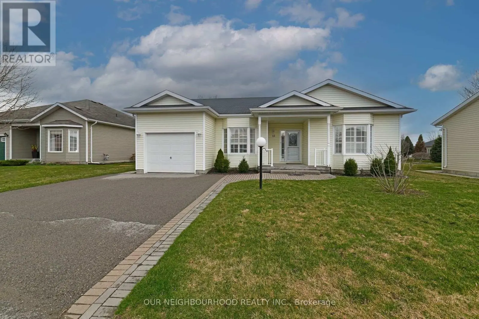 12 HEATHERLEA DRIVE, Clarington, Ontario