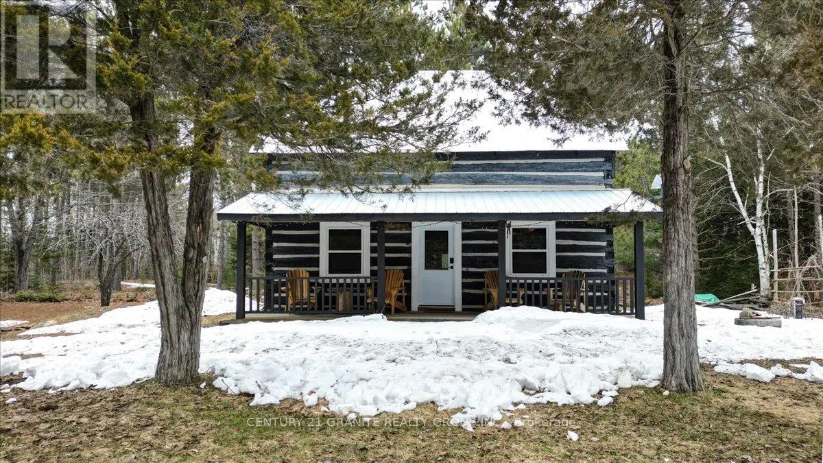 1548 Madawaska Road, Hastings Highlands, Ontario  K0L 2K0 - Photo 1 - X12088552