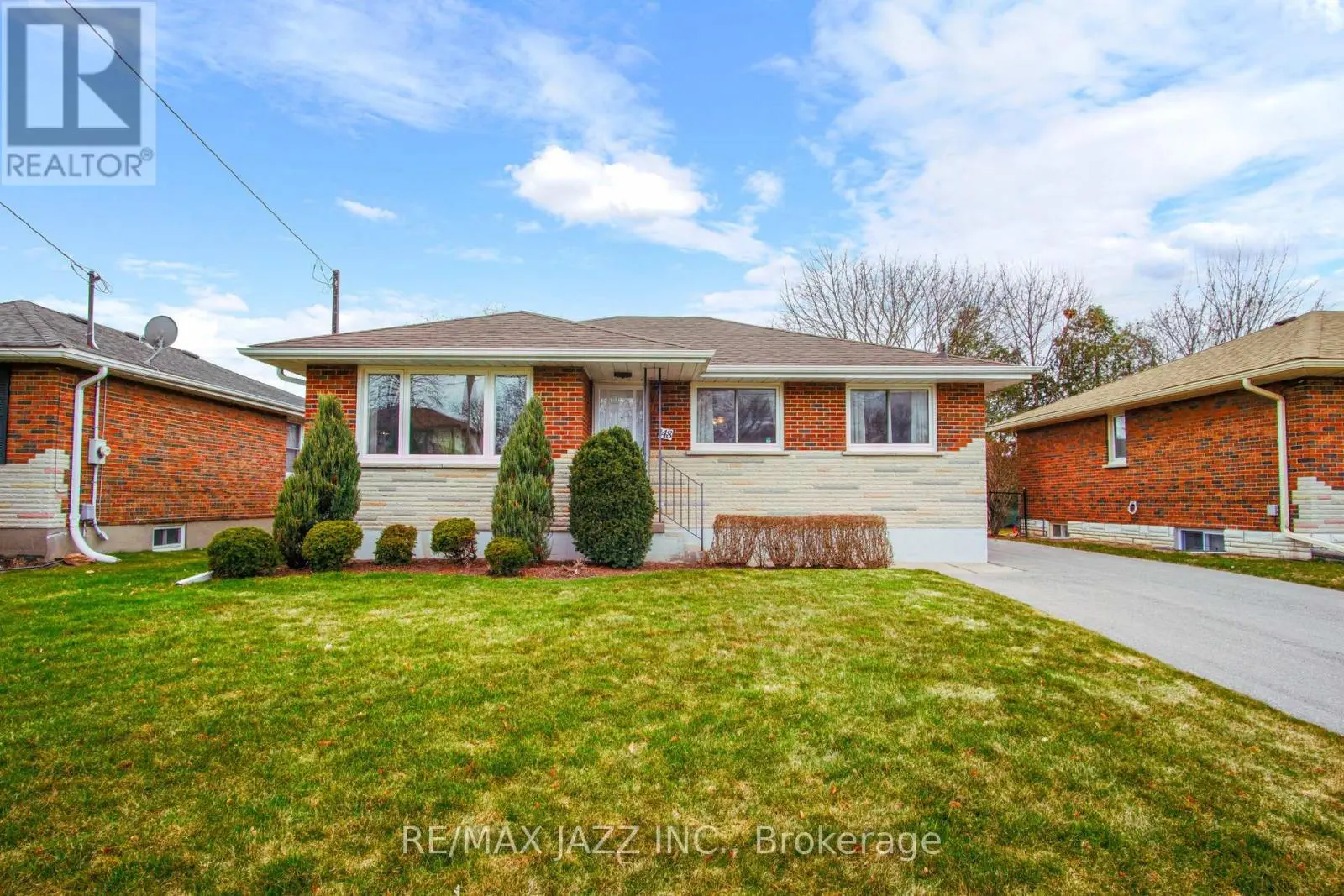 148 Easthaven Street, Oshawa, Ontario  L1G 6K5 - Photo 1 - E12089066