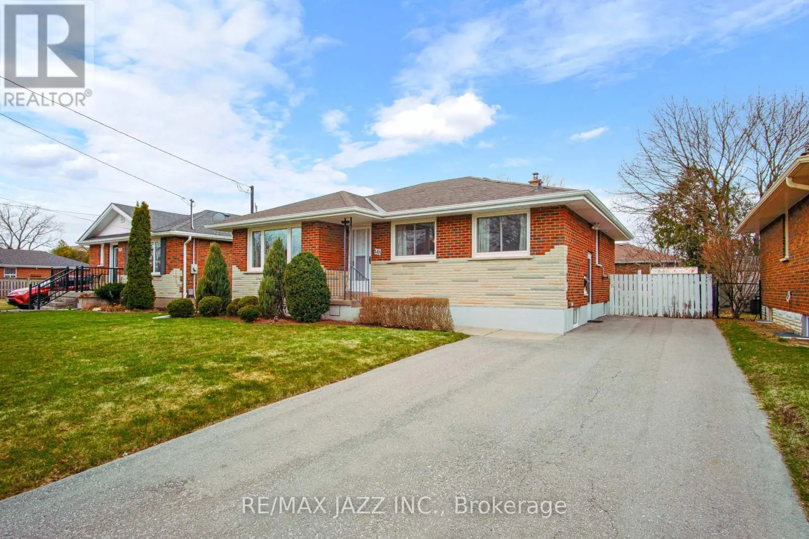 148 Easthaven Street, Oshawa, Ontario  L1G 6K5 - Photo 3 - E12089066