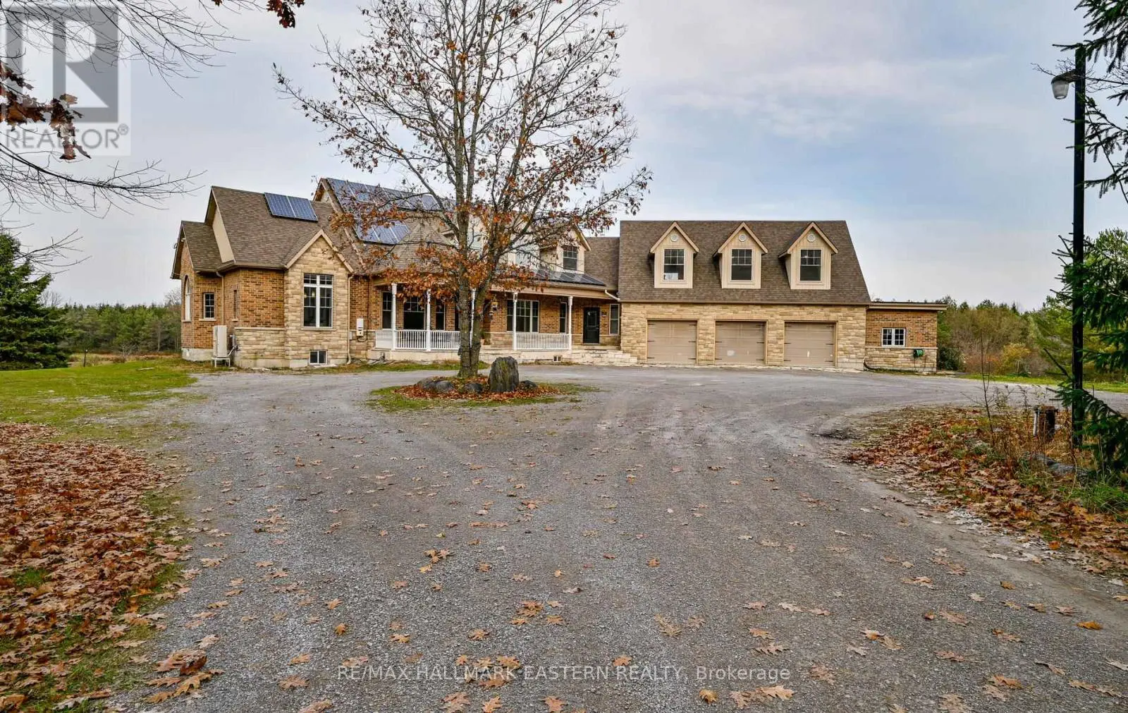 1108 Sandy Hook Road, Kawartha Lakes, Ontario  L0A 1K0 - Photo 2 - X12089044