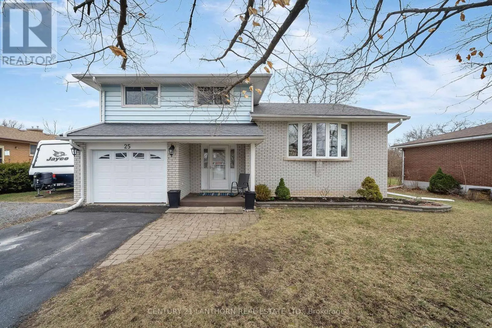 25 Sidney Crescent, Quinte West, Ontario  K0K 1E0 - Photo 1 - X12089215