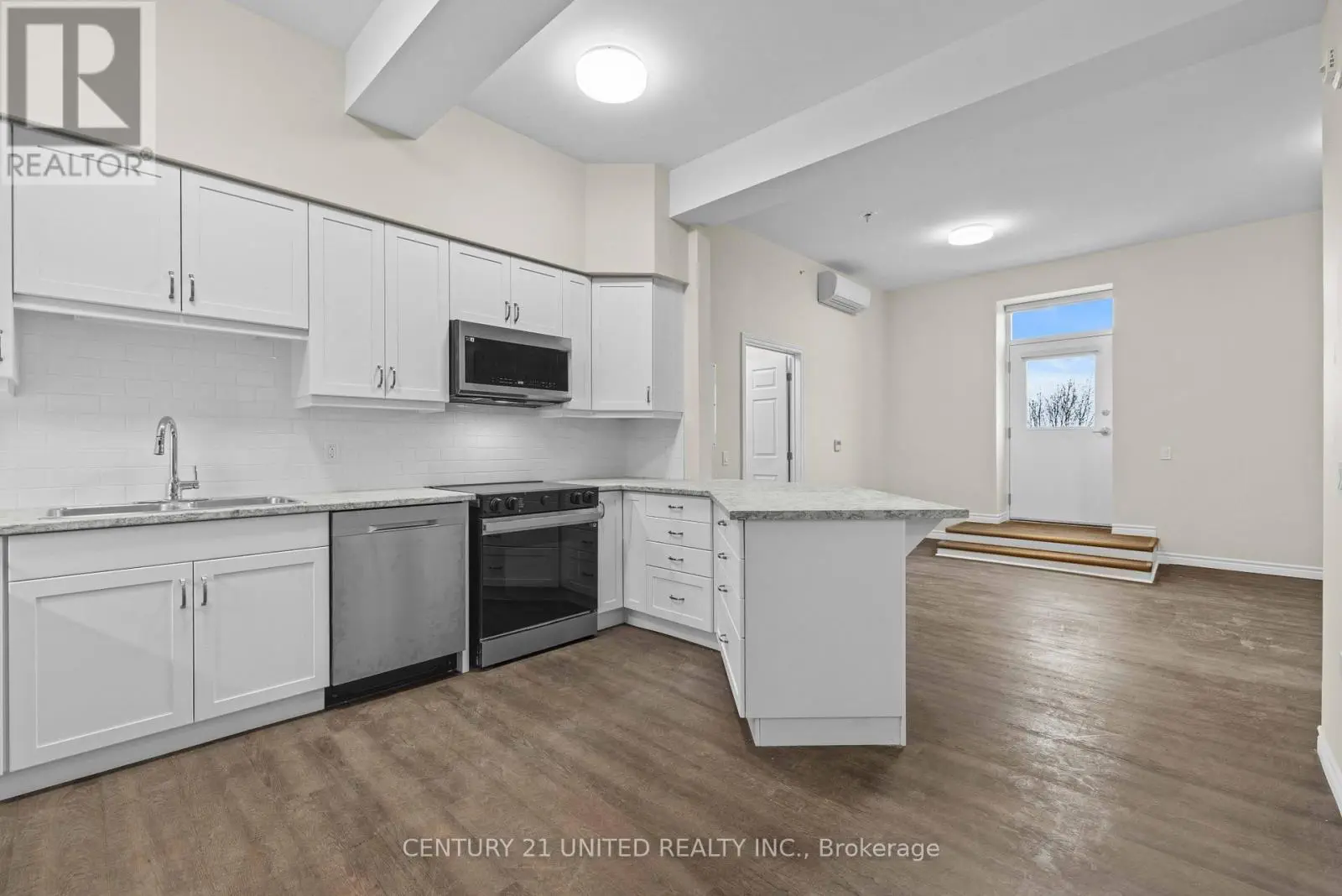 C306 - 1545 Monaghan Road, Peterborough Central, Ontario  K9J 5N3 - Photo 2 - X12090007