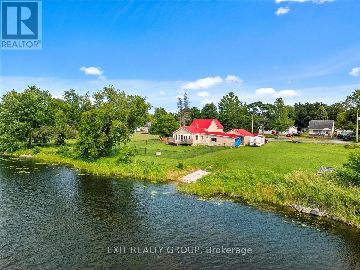 236 Queen Street, Tyendinaga, Ontario  K0K 3A0 - Photo 1 - X12090265