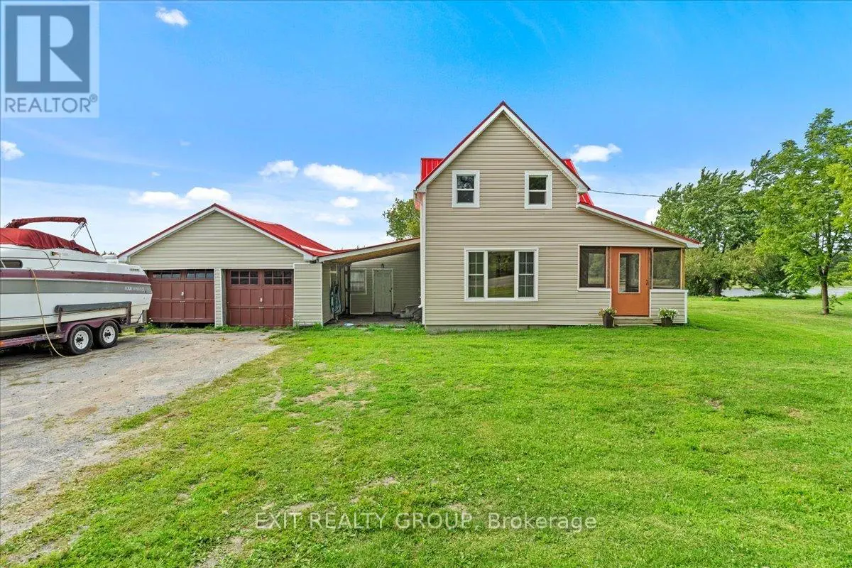 236 Queen Street, Tyendinaga, Ontario  K0K 3A0 - Photo 2 - X12090265