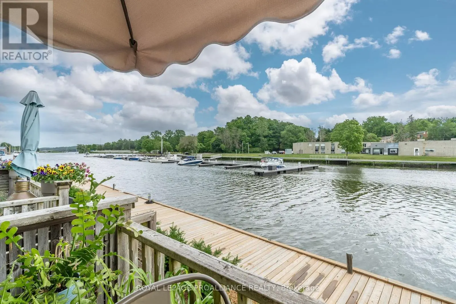 3 - 1 Mortimer Street, Prince Edward County, Ontario  K0K 2T0 - Photo 2 - X12090635