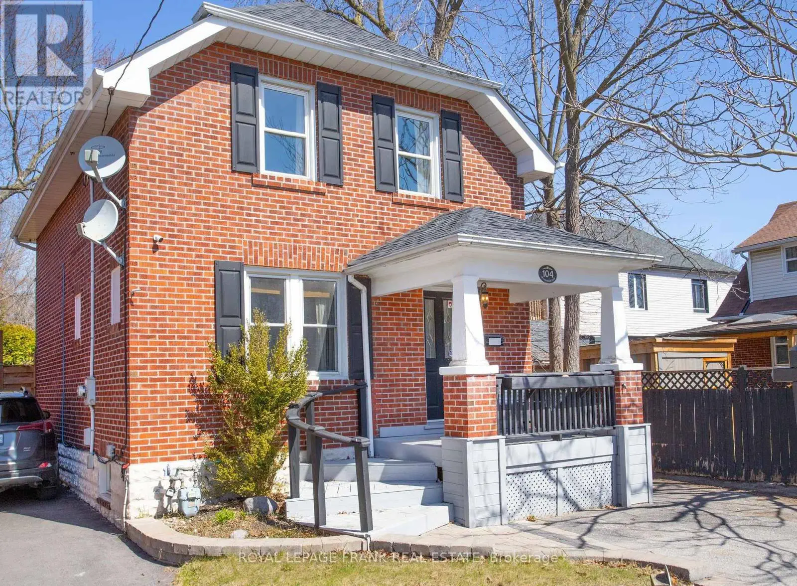 104 Mclaughlin Boulevard, Oshawa, Ontario  L1G 2P3 - Photo 2 - E12089481
