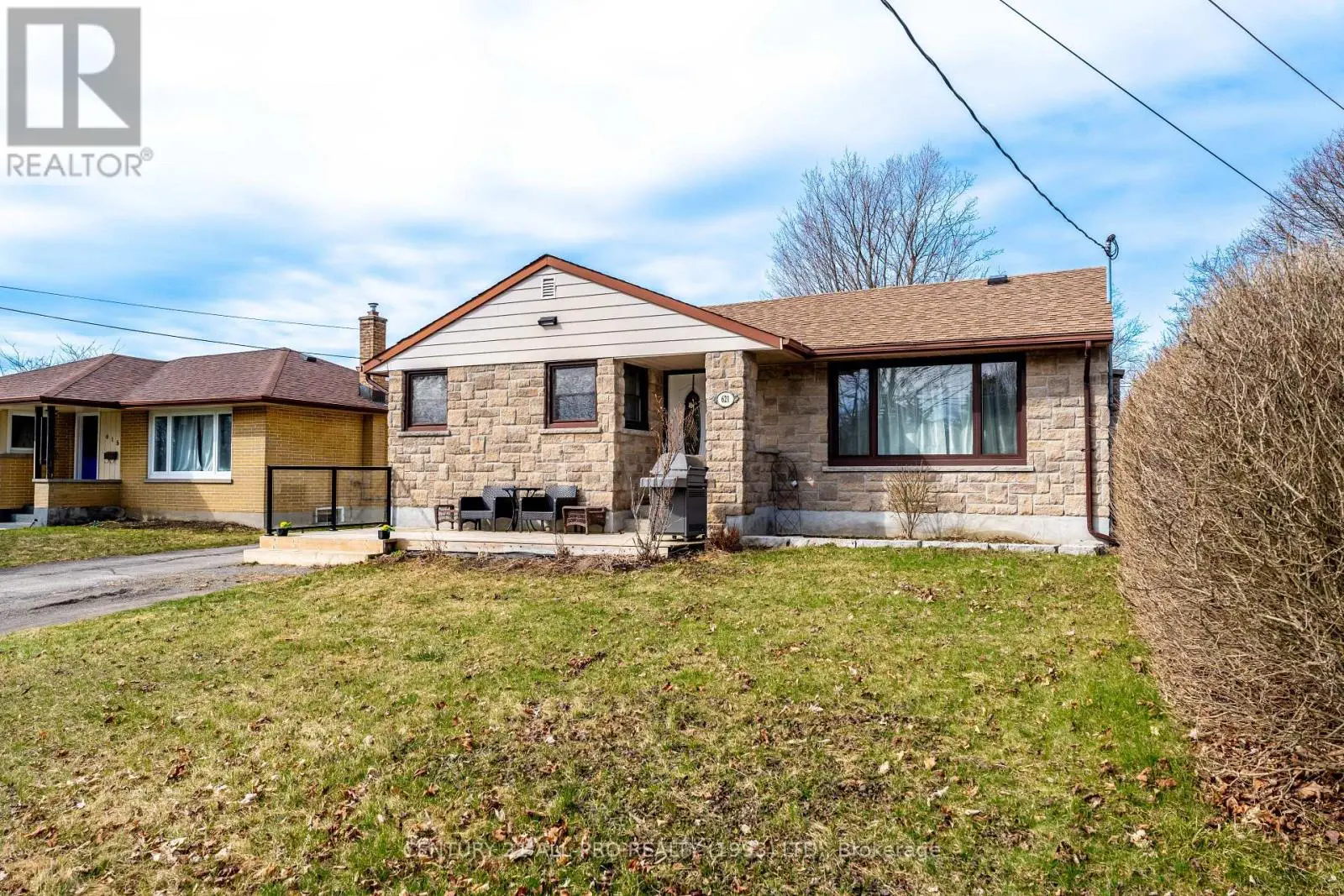 621 Ruth Street, Cobourg, Ontario  K9A 2T9 - Photo 1 - X12091588