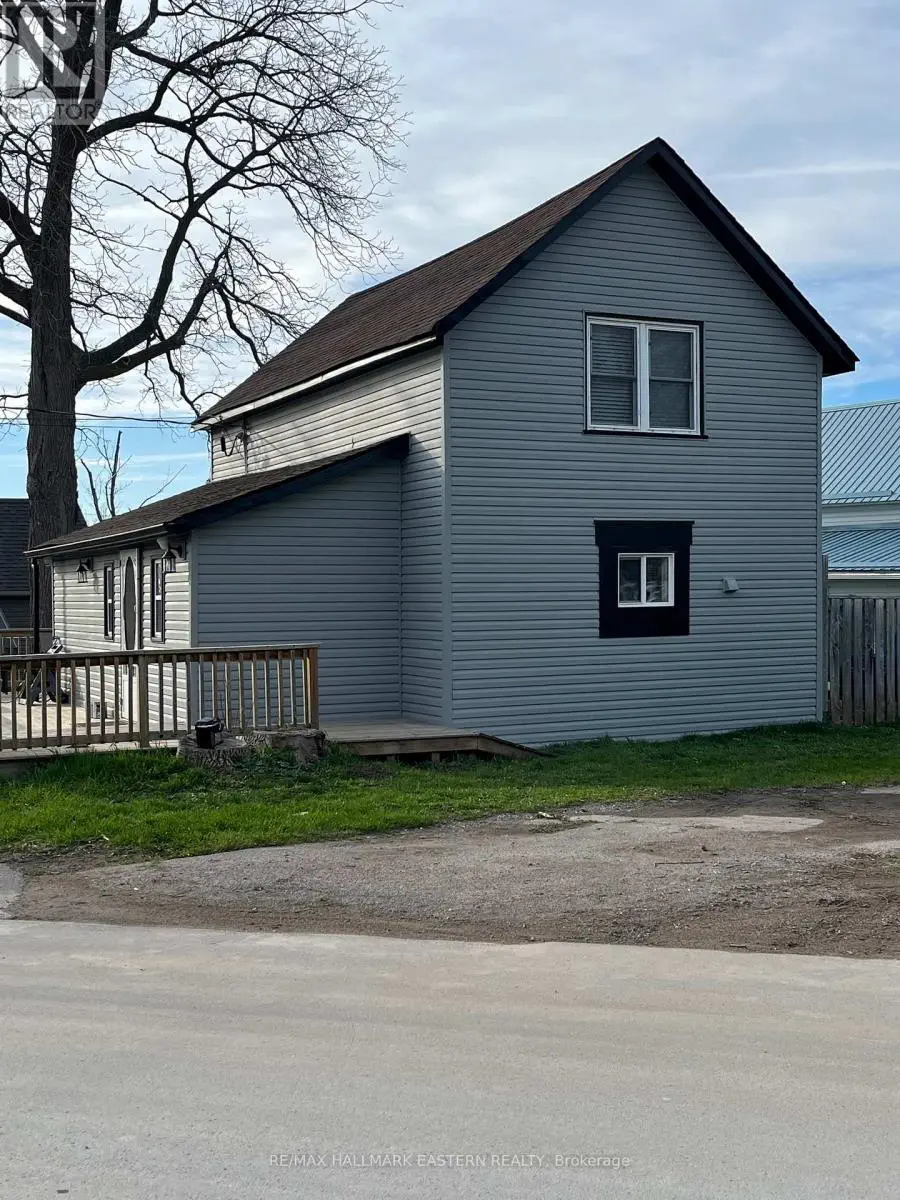 42 Pavillion Road, Kawartha Lakes, Ontario  K0M 1L0 - Photo 2 - X12092010