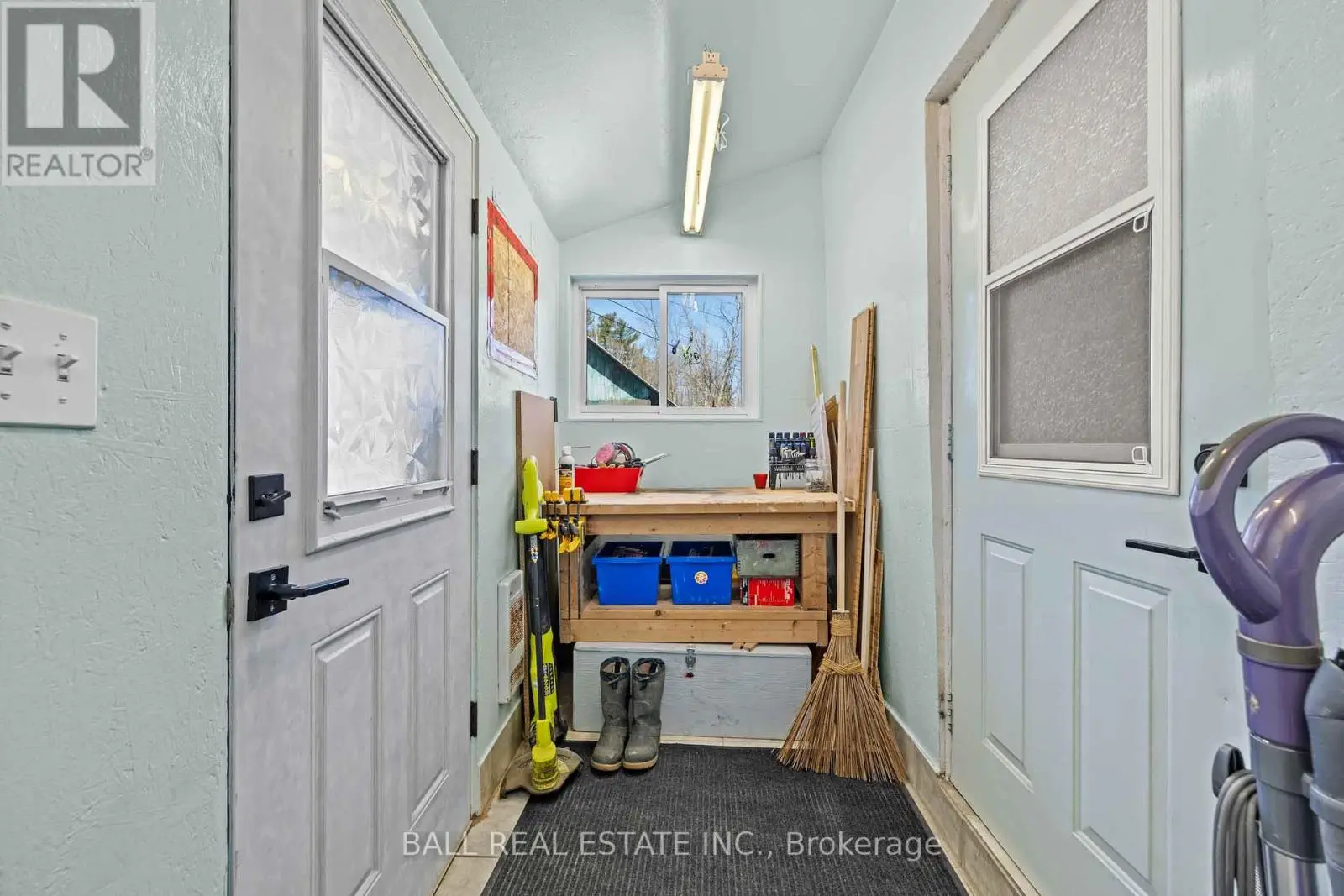 237 Mudcat Road, Belleville, Ontario  K0K 2B0 - Photo 3 - X12092207